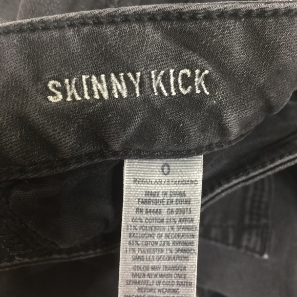 𝅺aeo dark grey wash skinny kick jeans - Picture 5 of 9
